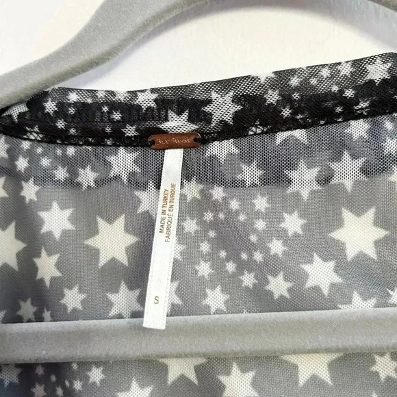Free People Star printed blouse small - Picture 3 of 4